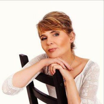Полина Сухова